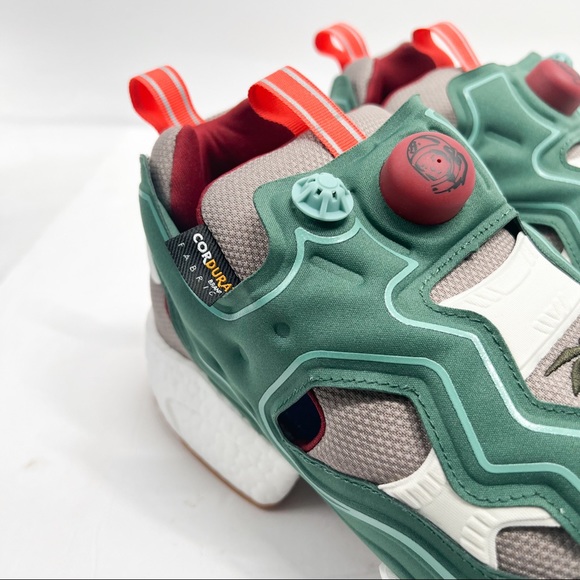 REEBOK x ADIDAS x BBC Instapump Fury Boost Pine - Picture 6 of 16